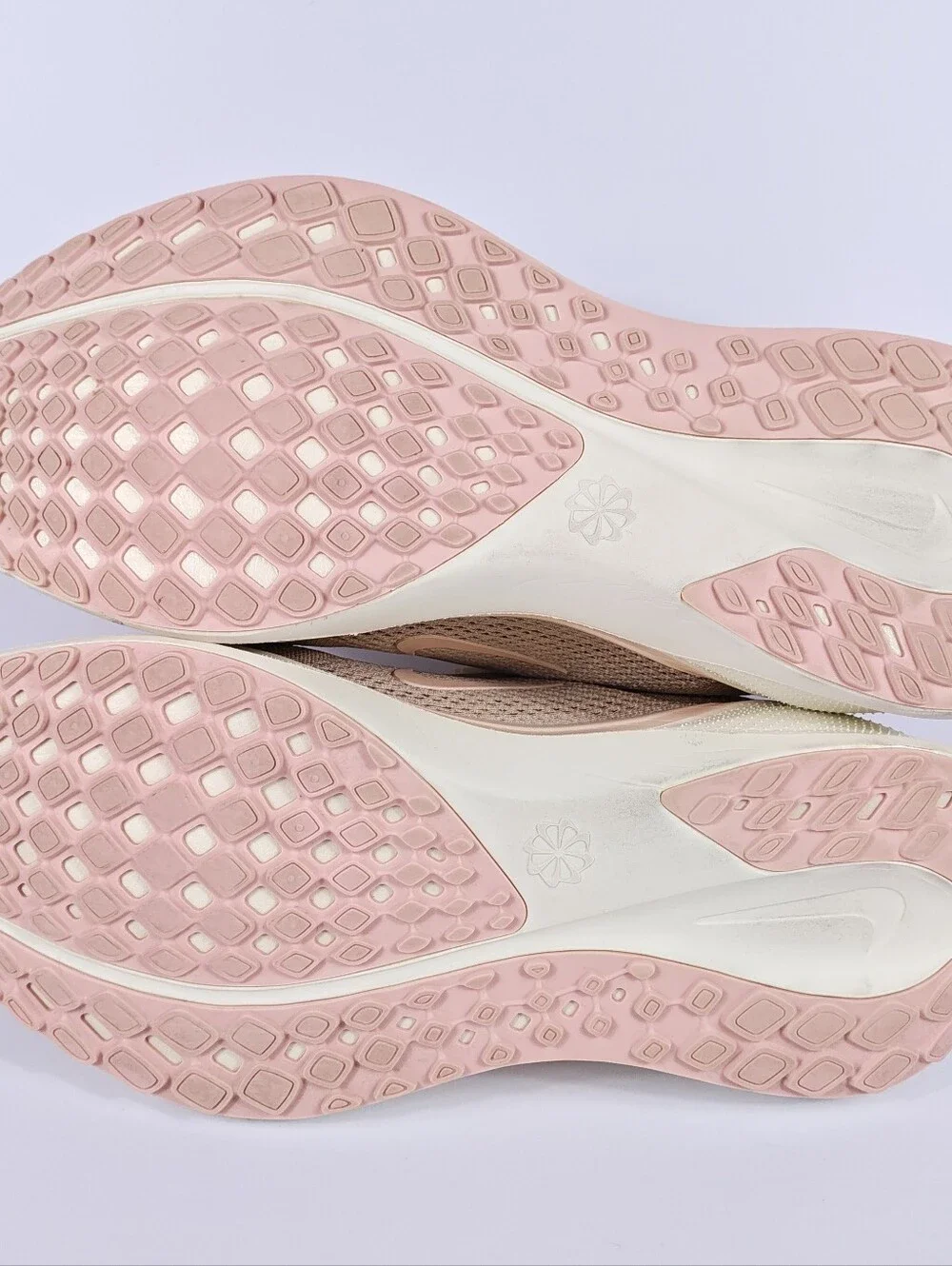 Nike Pegasus 41 Womens 10 Neutral Cushioned Road Running Shoes Beige Pink